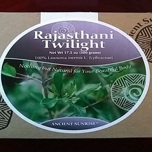 Henna for hair or body